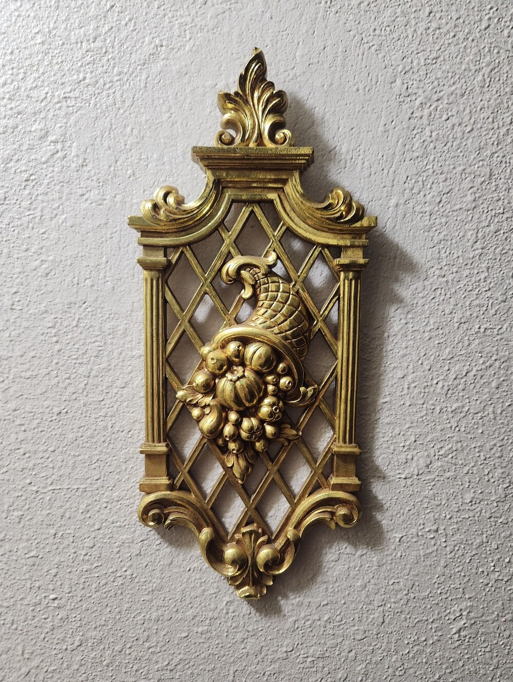 Vintage Dart Inc Wall Decor
